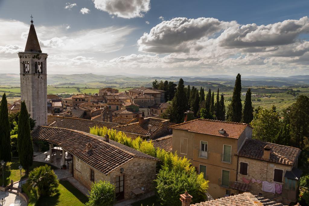 Castello Delle Serre Bed & Breakfast Rapolano Terme Exterior photo